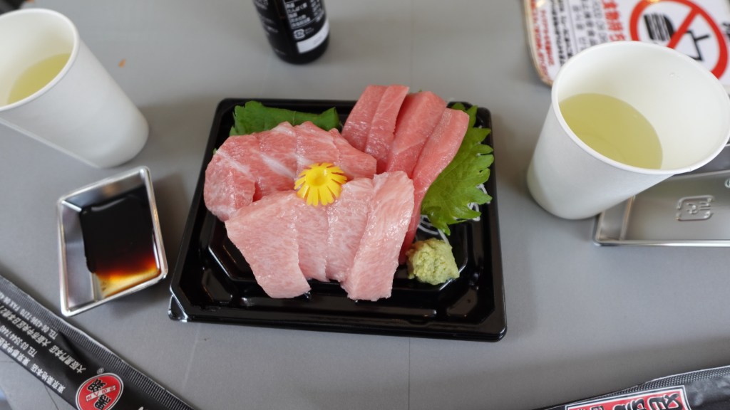 Premium fatty tuna tasting kamatoro otoro chutoro sashimi Tsukiji Market Tokyo Japan food review
