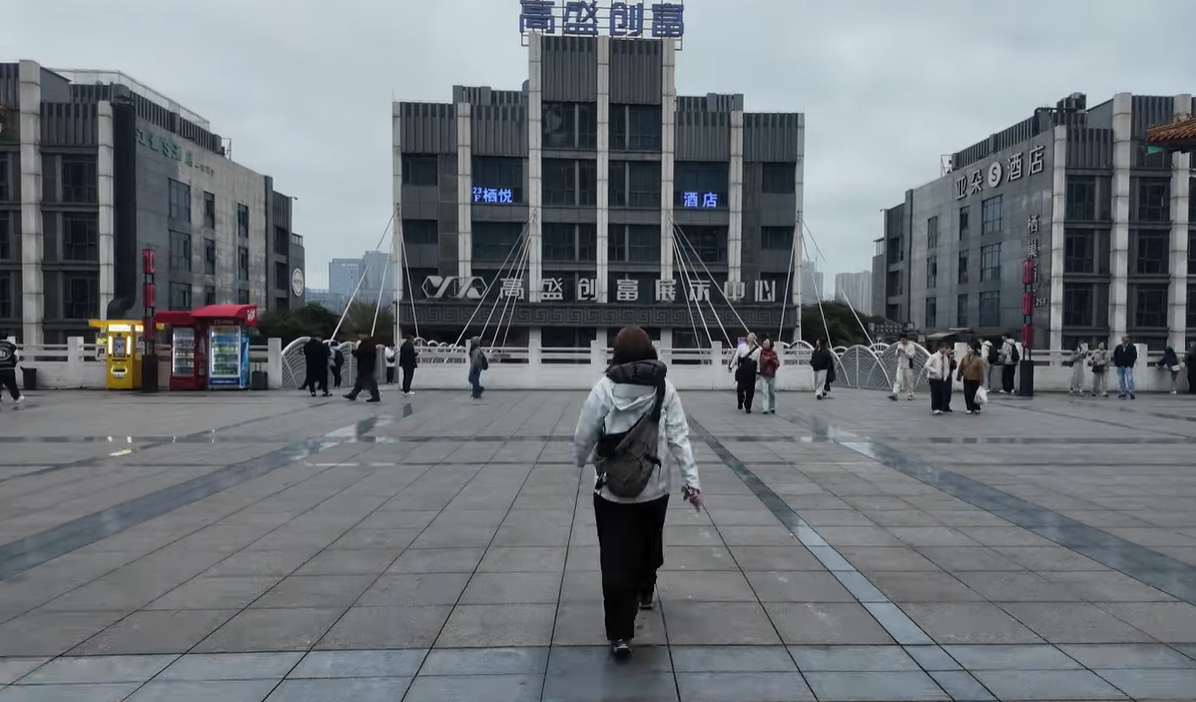  Kuixing Building in Chongqing overlooking layered city skyline.