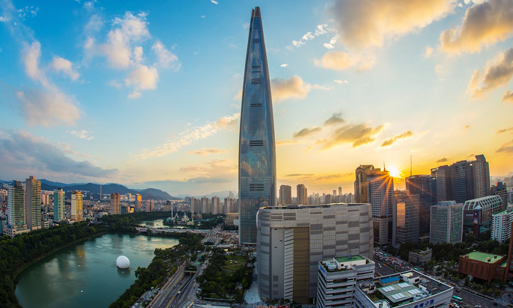 Seoul South Korea Lotte World Tower skyline sunset digital nomad