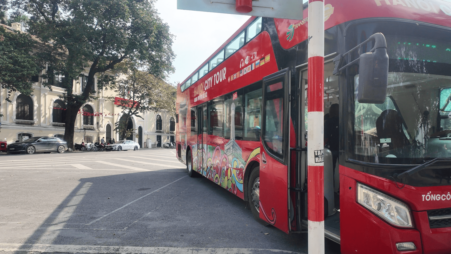 Hop on hop off bus Hanoi open top deck