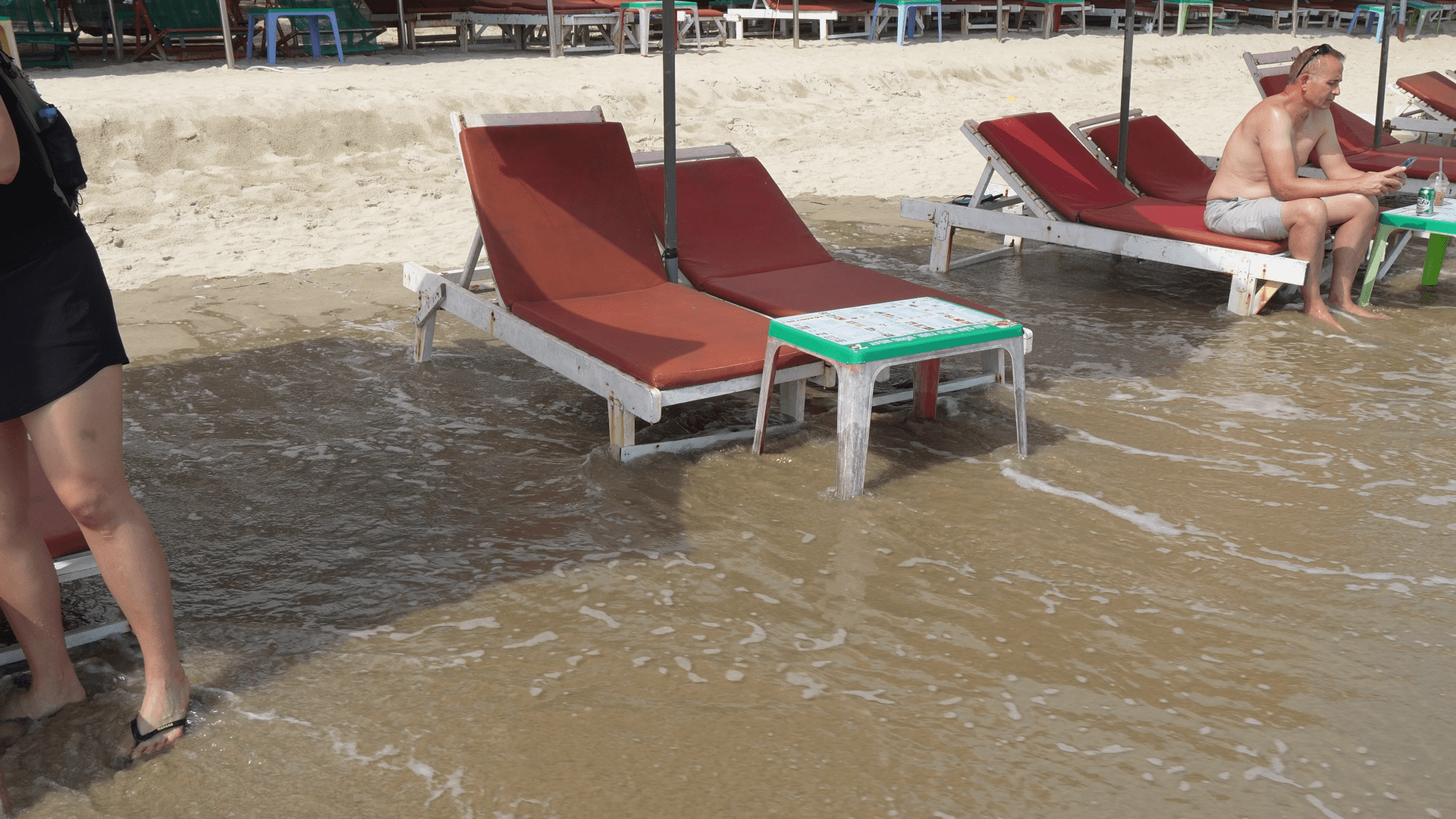 My Khe Beach Da Nang white sand coastline