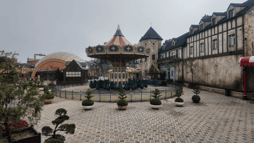 Indoor games arcade at Fantasy Park, Ba Na Hills, Vietnam